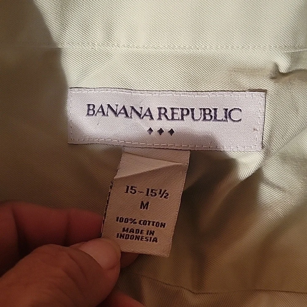 Banana Republic Men's Greenish/Beige Long Sleeve Button Down Shirt, Size: M